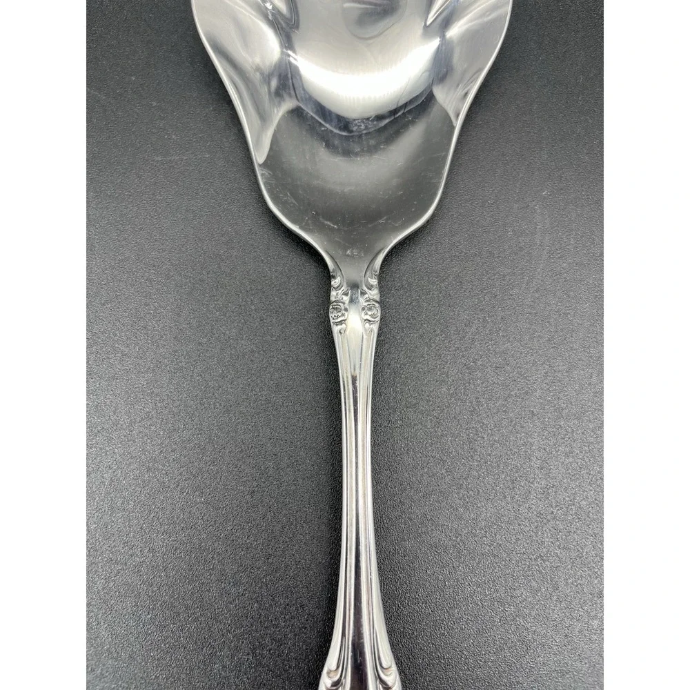 Brahms Stainless Solid Shell Casserole Serving Spoon By Oneida Silver